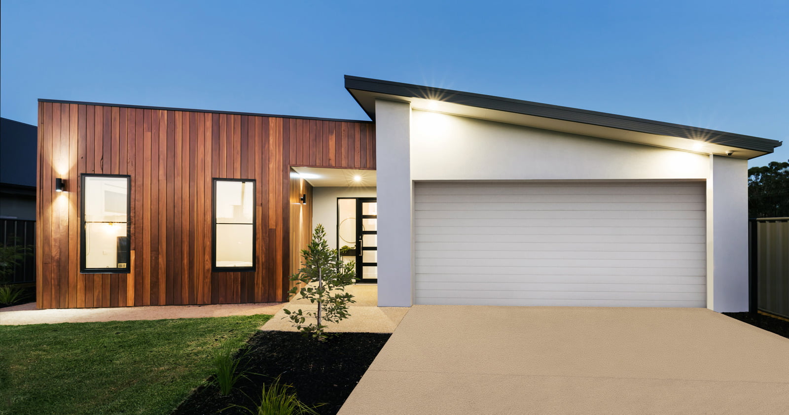 Contemporary new Australian single storey house design